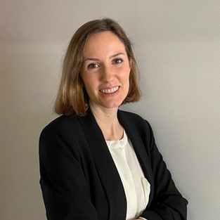 Victoria Peña, Cambridge Assessment English Representative, Spain